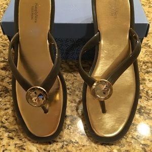 Vera Wang Shoes Size 11.  NWT